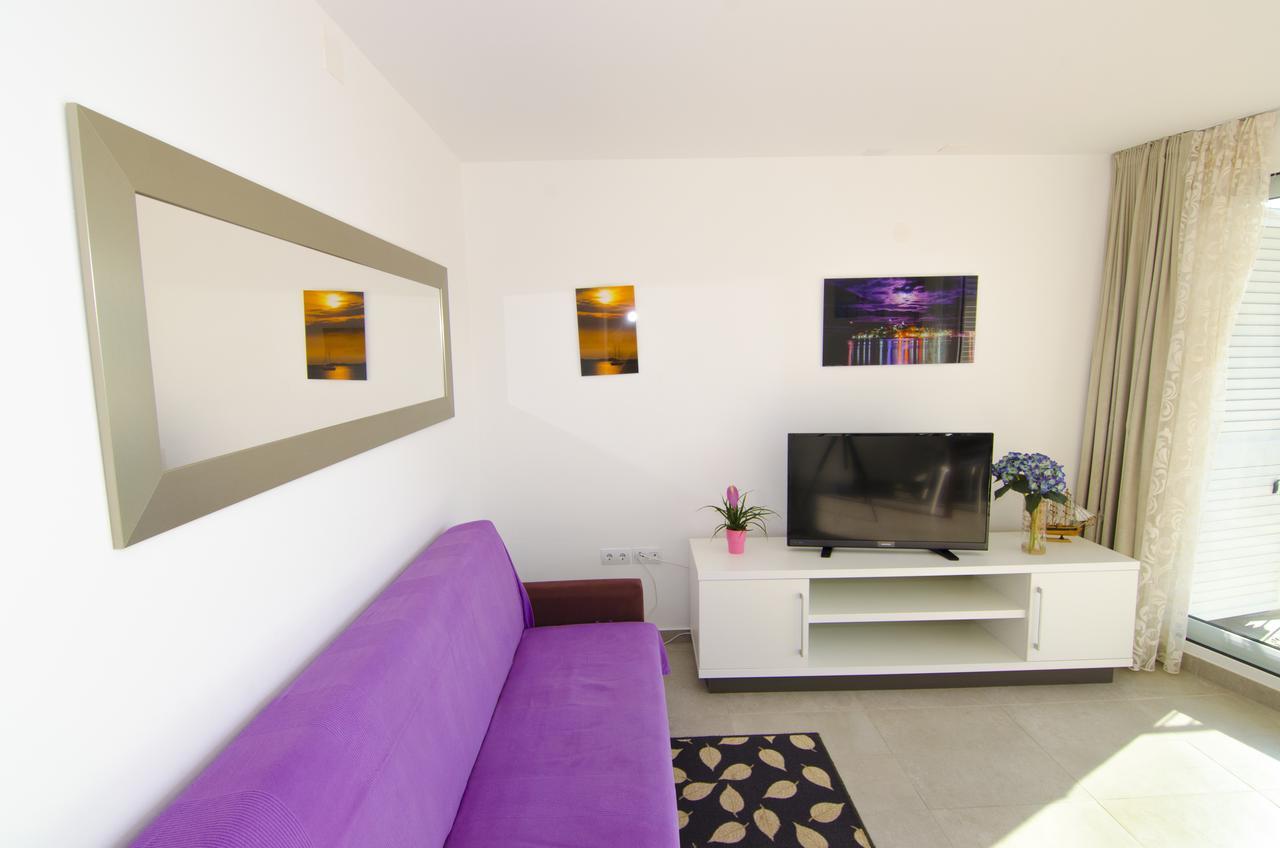 Adiomare Apartment Primosten
